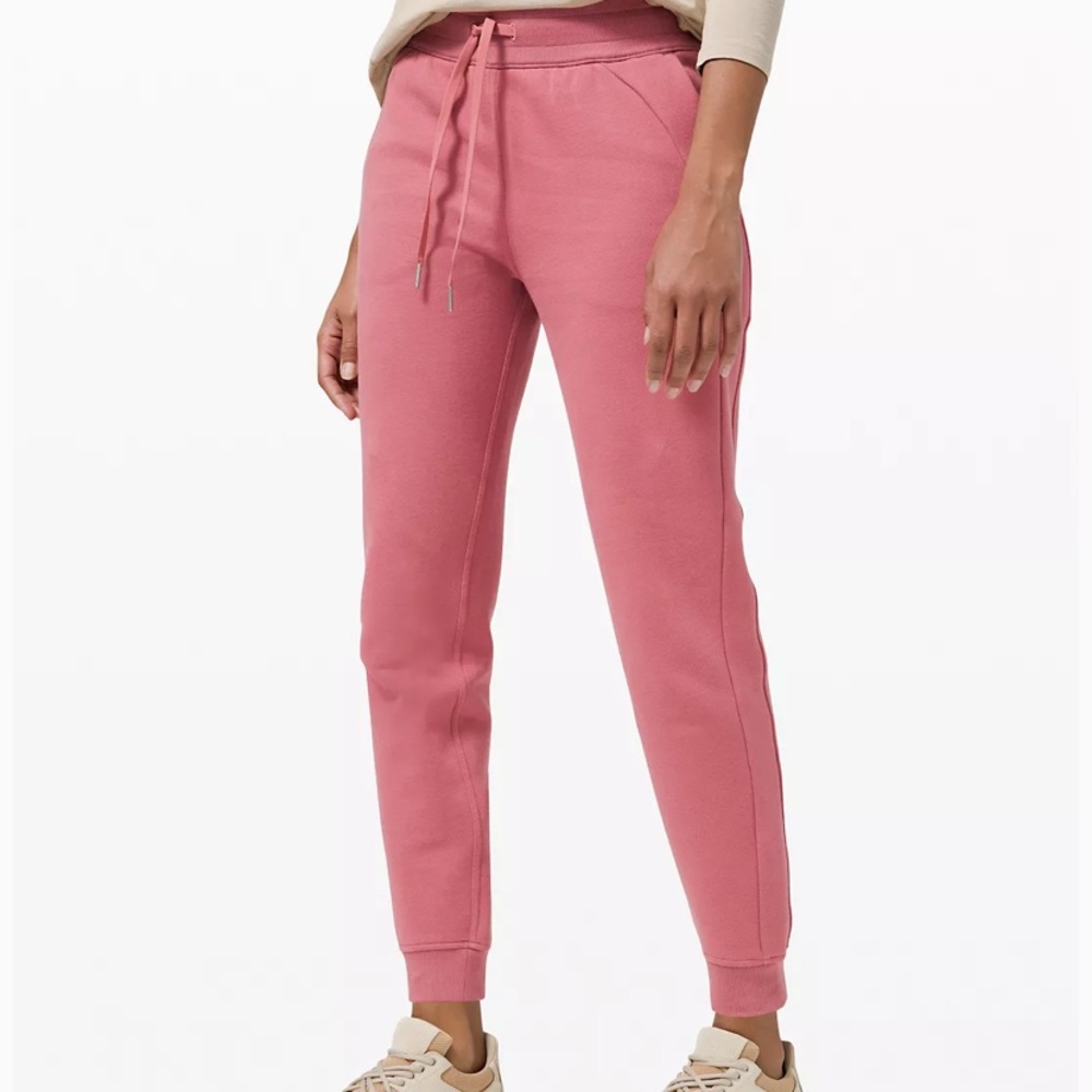 Scuba joggers Lululemon